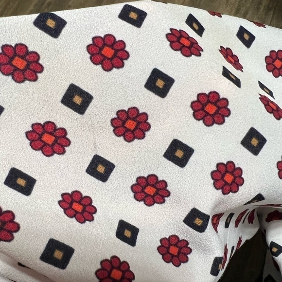 Loft Floral Top (Sz SP) - Picture 7 of 10